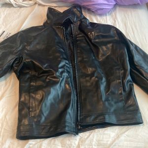 Super oversized leather jacket. So cute and sexy